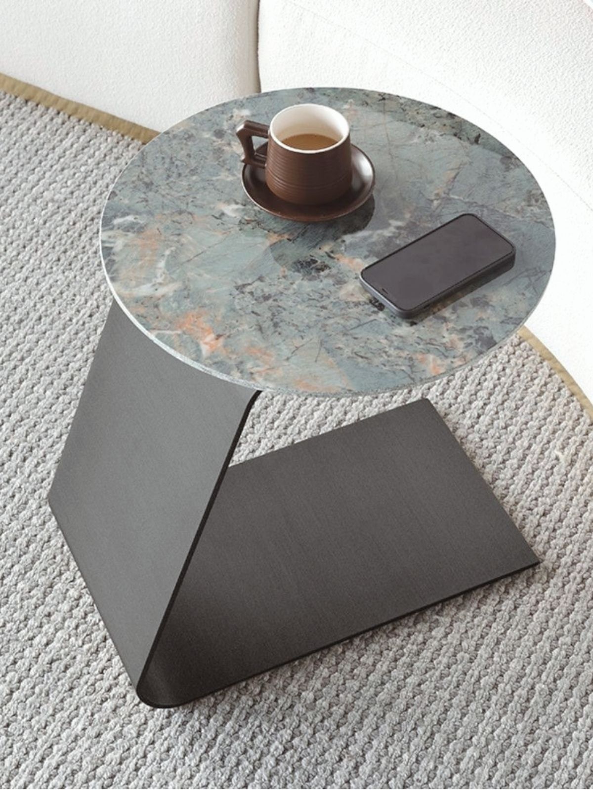 FERRO Side Table