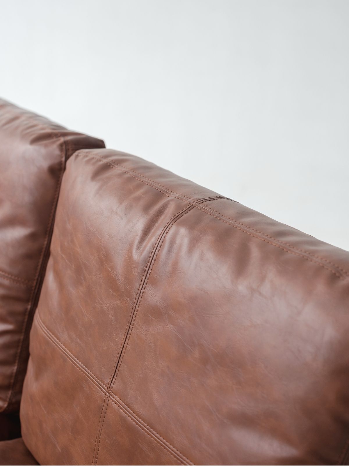 LATA 2-seater-sofa, Walnut Brown
