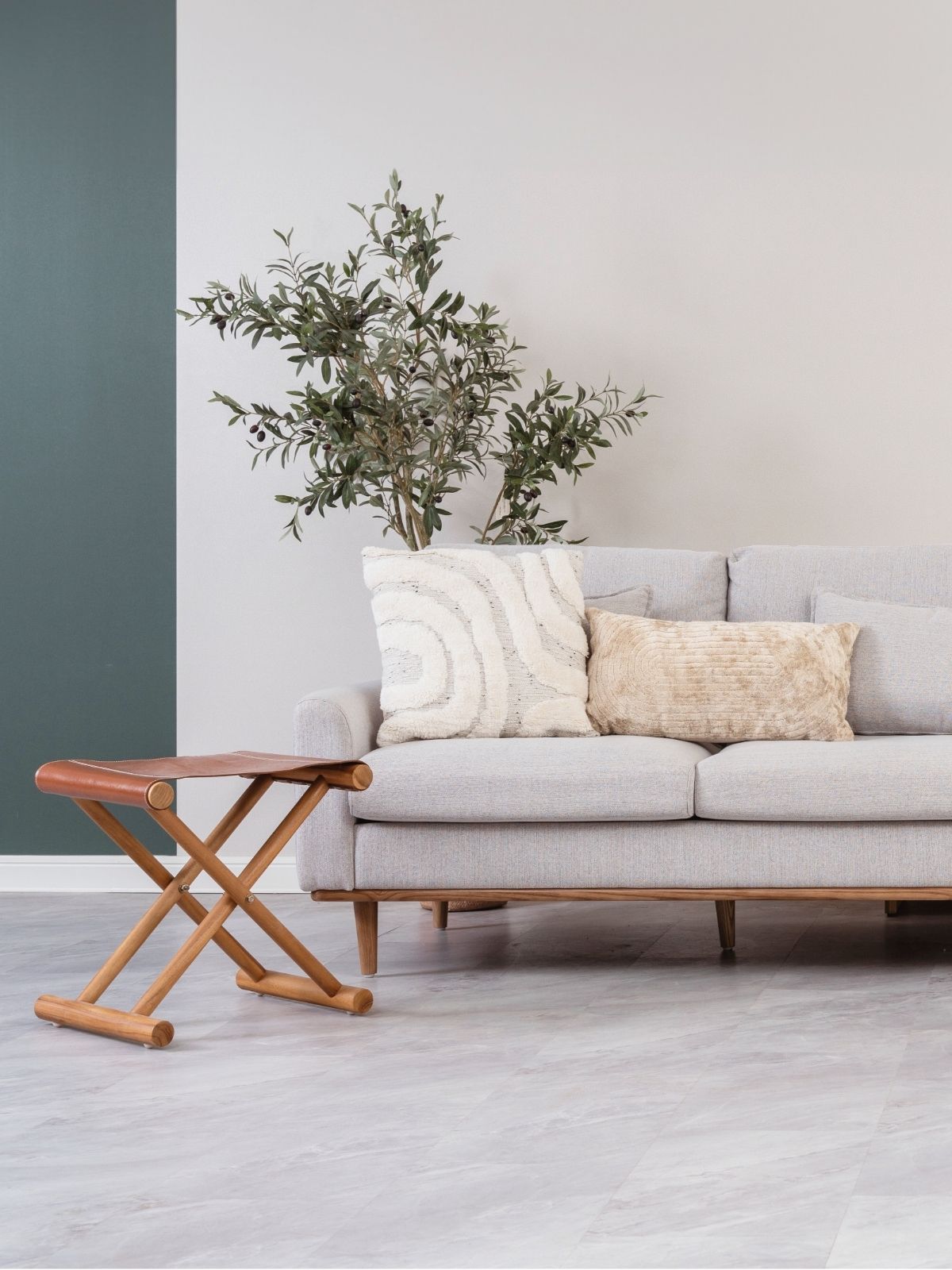 Chole Sofa