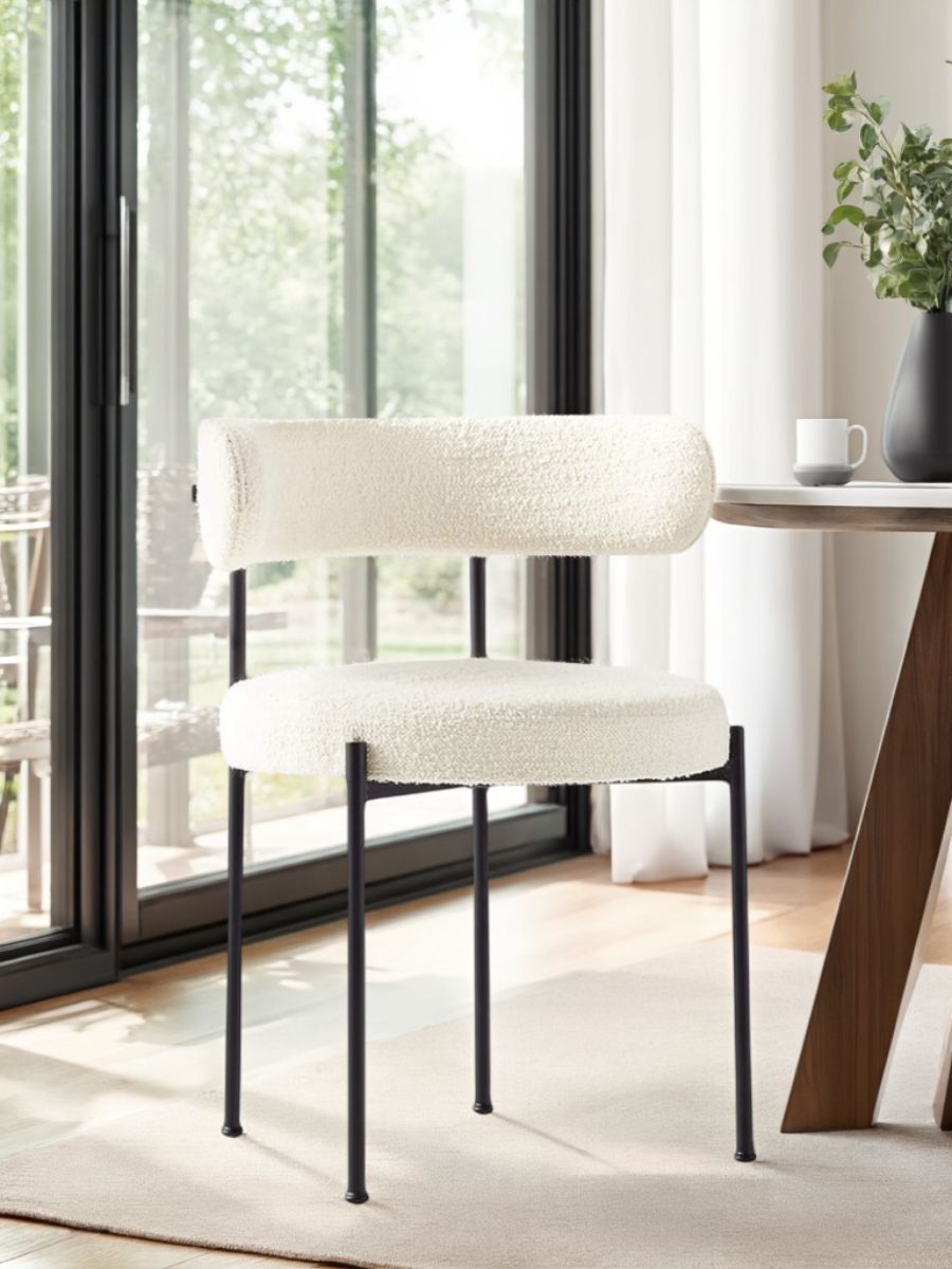AMARI Dining Chair